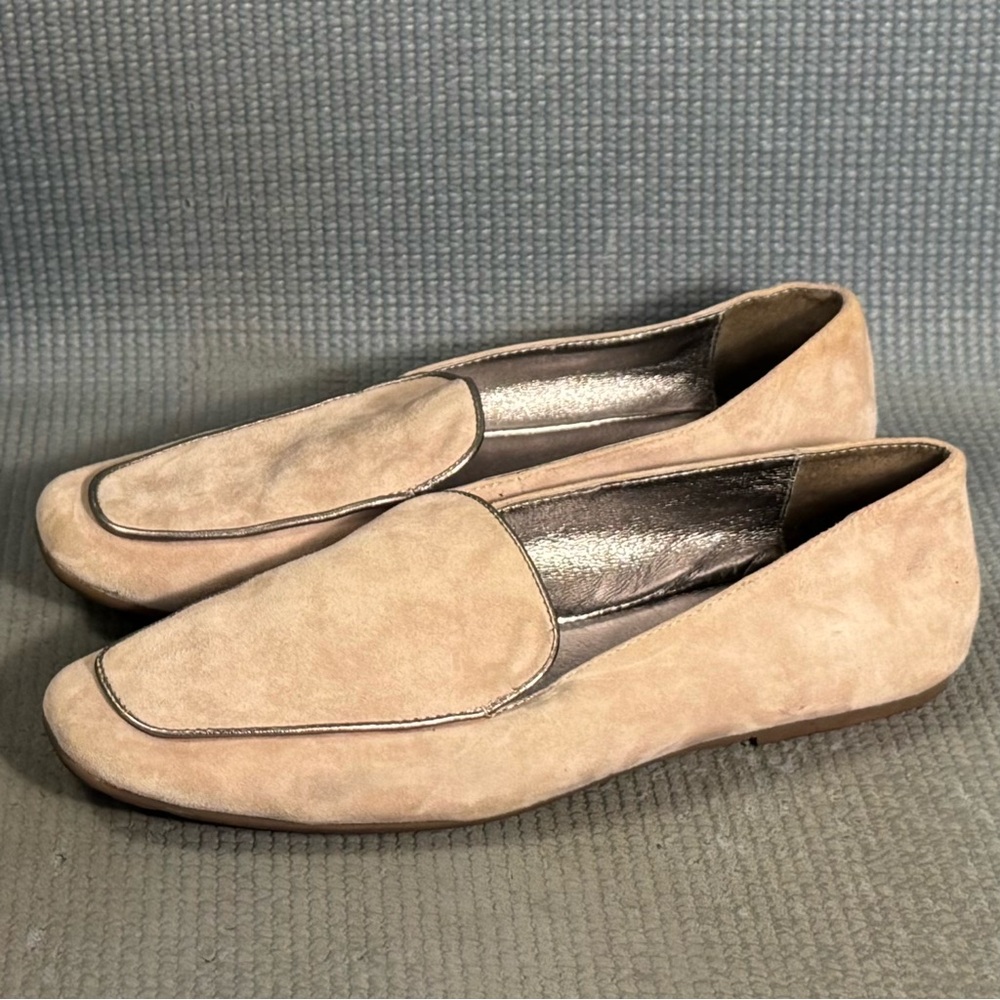 Chocolat Blu Women’s Beige Suede Comfort Loafer‎ Shoes Size 6